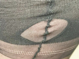 Mrs Mature Feet wearing her original Harmony Points