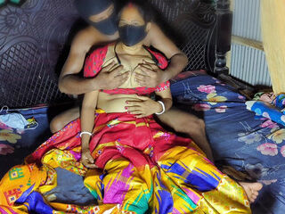 Desi Housewife Bhabi Fucked With Her Devar New Video