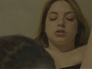 I surprise my wife in the laundry room and she can'_t stop enjoying it - Milky ending