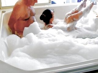 Super-steamy frothy Jacuzzi hook-up With Garabas And Olpr