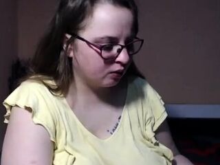 Fledgling web cam lovely teenager Plays Solo with monstrous fuck stick