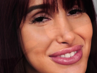 Sumptuous Latina Mimi Malibu romped close up