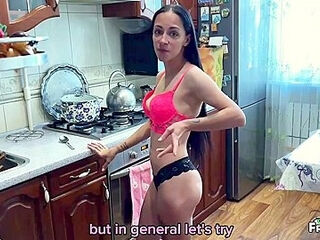 Frinttezas My Hot Stepmom Action