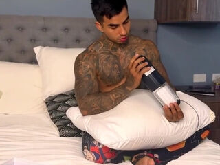 Caught fucking a fake pussy by stepmom and railing her instead