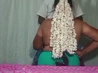 Desi Tamil hot housewife fuck
