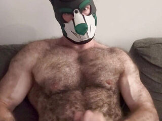Canadian Musclepup Jerks Off