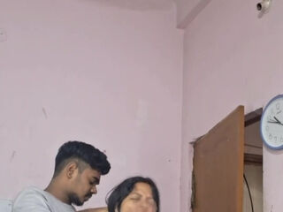 Indian Couple After Scamming Europeans, Fucks Wildly Until Cumming on Her Tits