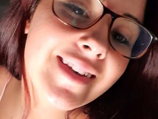 Blonde amateur gives webcam show with toys