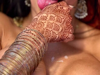 TikTok Temptress: Muslim MILF's Naughty Interracial Encounter