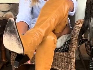 Mature blonde solo masturbation