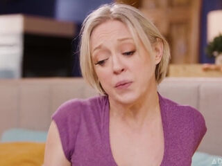 Mature whore Dee Williams was dreaming about her stepsons cock